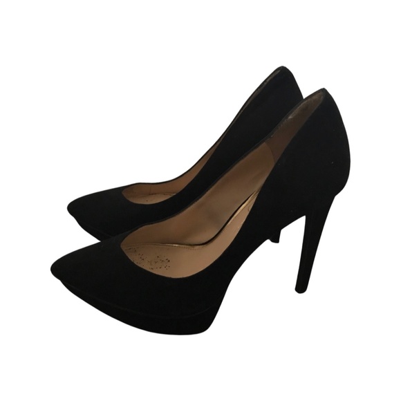 Black Heels - Picture 1 of 3